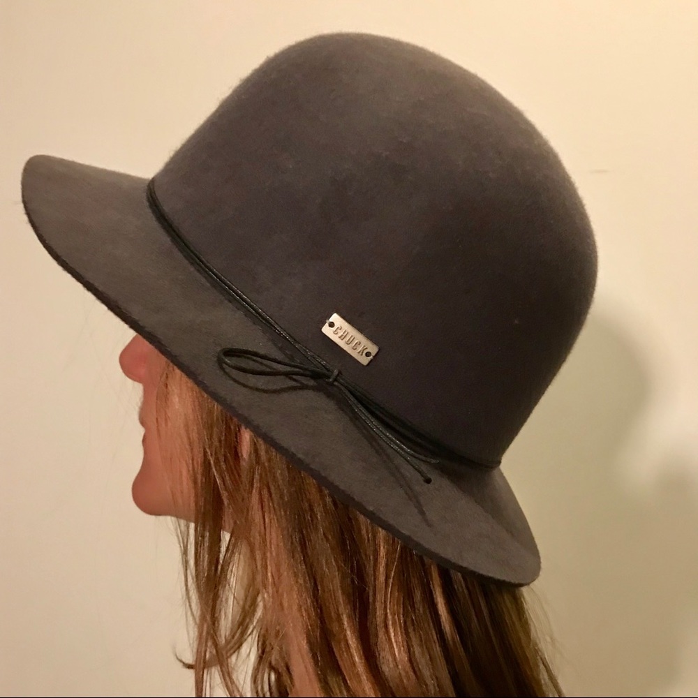 Ladies grey wool bowler hat with bow !